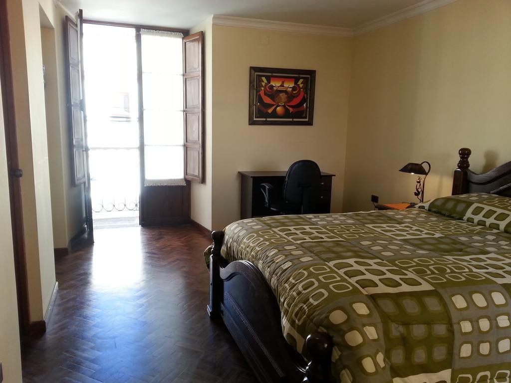 Villa Oropeza Hostel Sucre Quarto foto