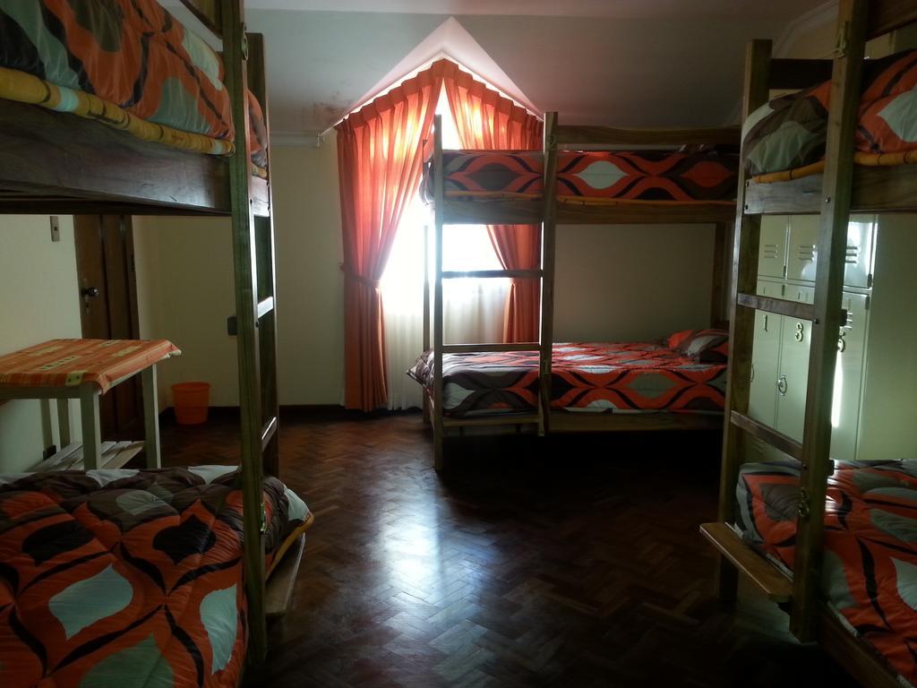 Villa Oropeza Hostel Sucre Quarto foto